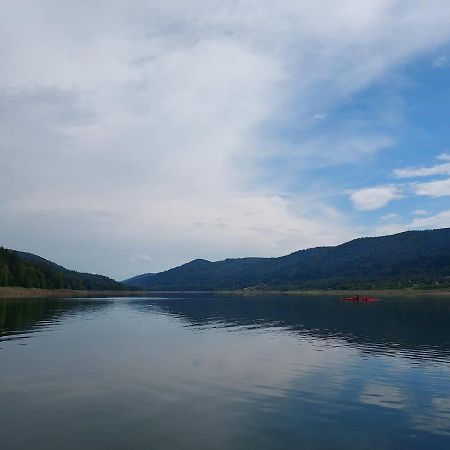 Dom Piotrusiowka Nad Zalewem Klimkowka Villa Buitenkant foto