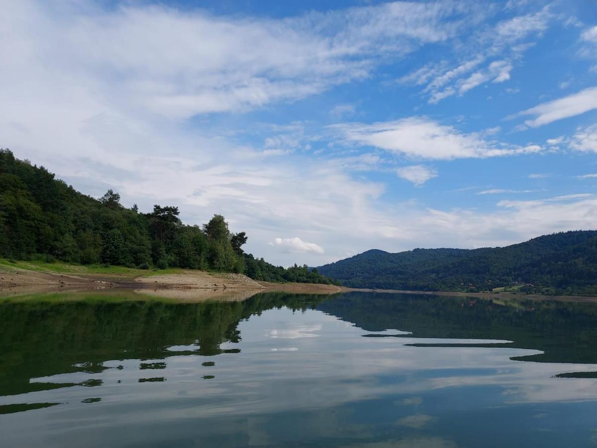 Dom Piotrusiowka Nad Zalewem Klimkowka Villa Buitenkant foto